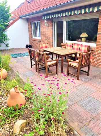 Terrasse (jetzt überdacht)