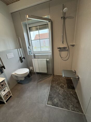 stufenloses Bad im Erdgeschoss