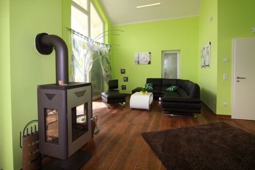 Wohnbereich mit Kaminofen