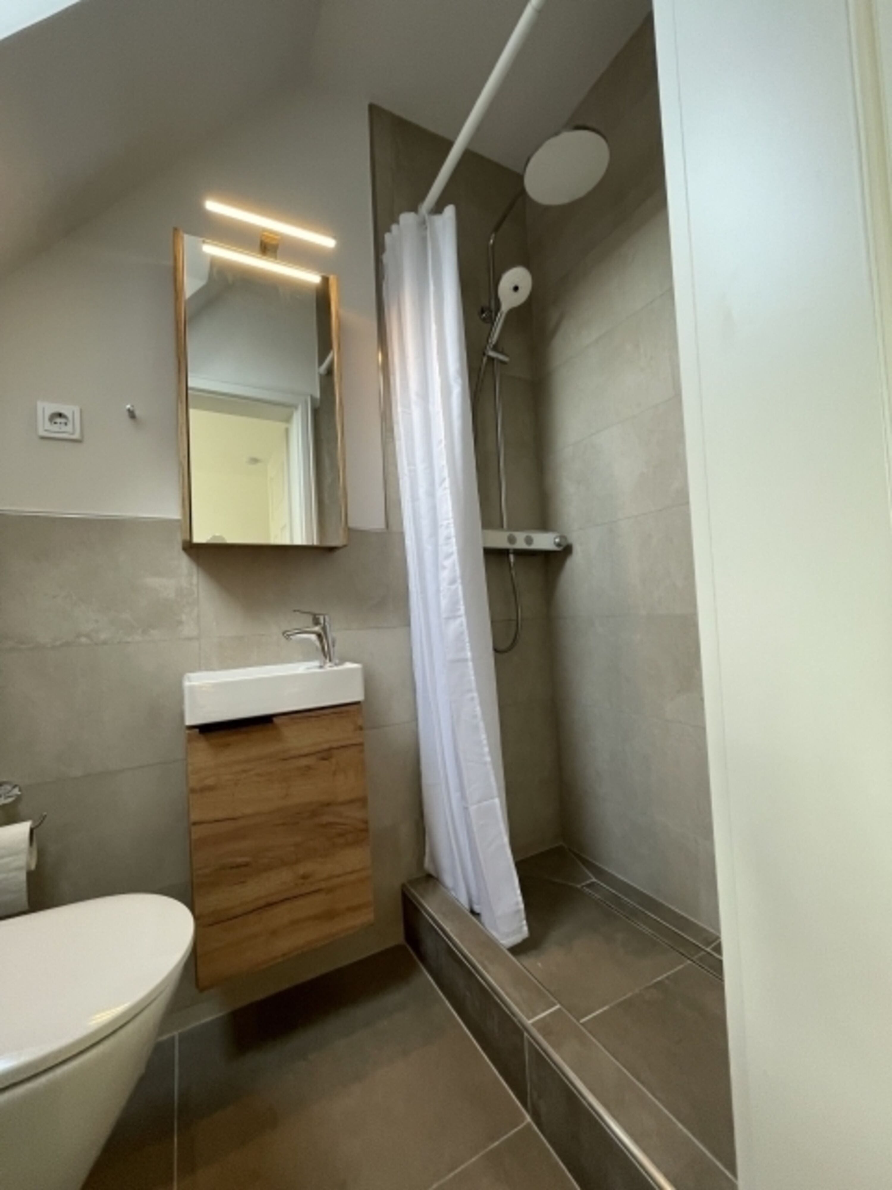 Badezimmer 2 im 1. Obergeschoss