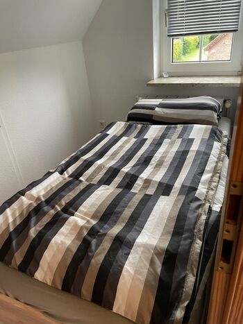 Kleines Zimmer im OG