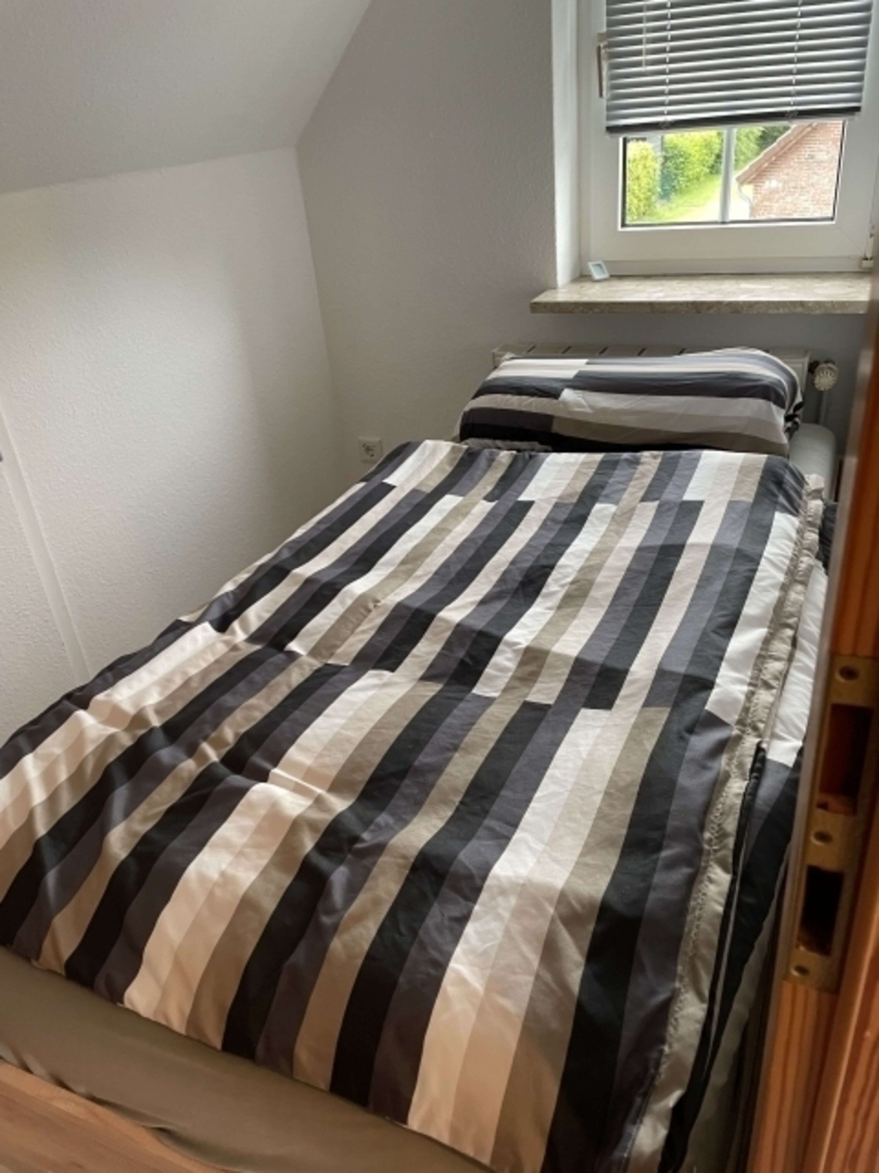Kleines Zimmer im OG