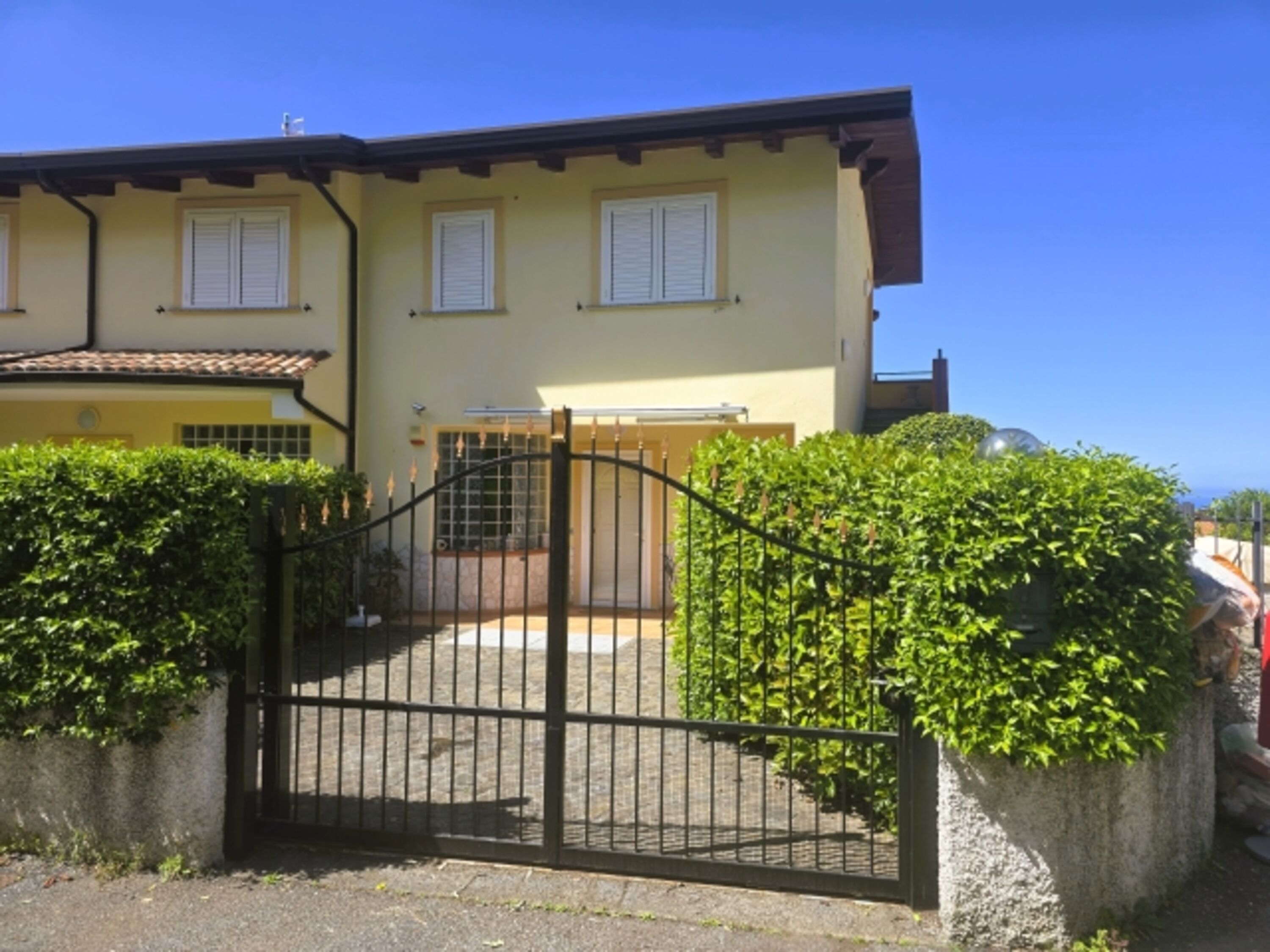 Haus von vorne