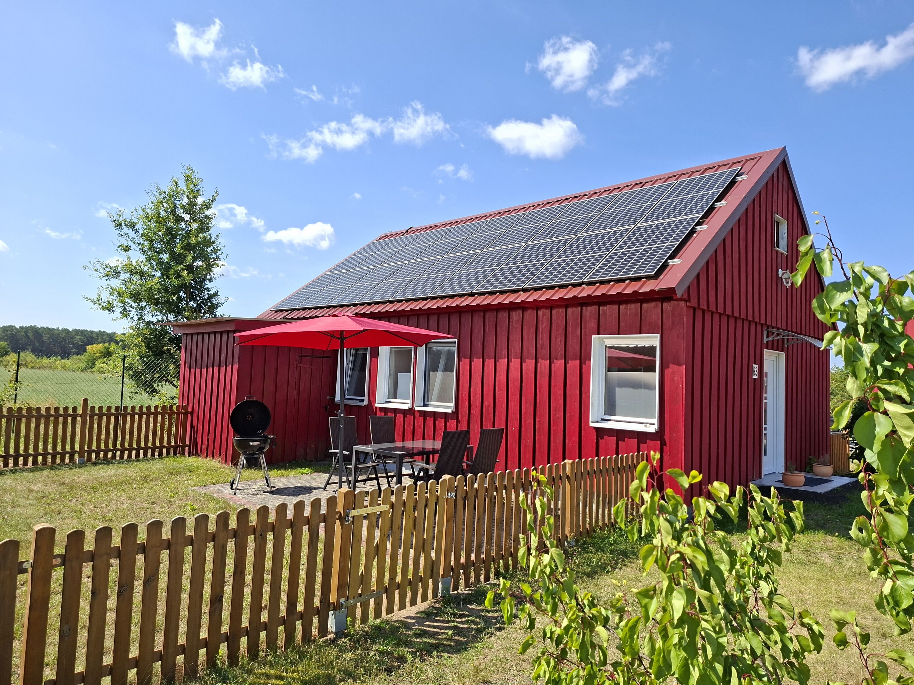 Ferienhaus mit eingezäuntem Garten