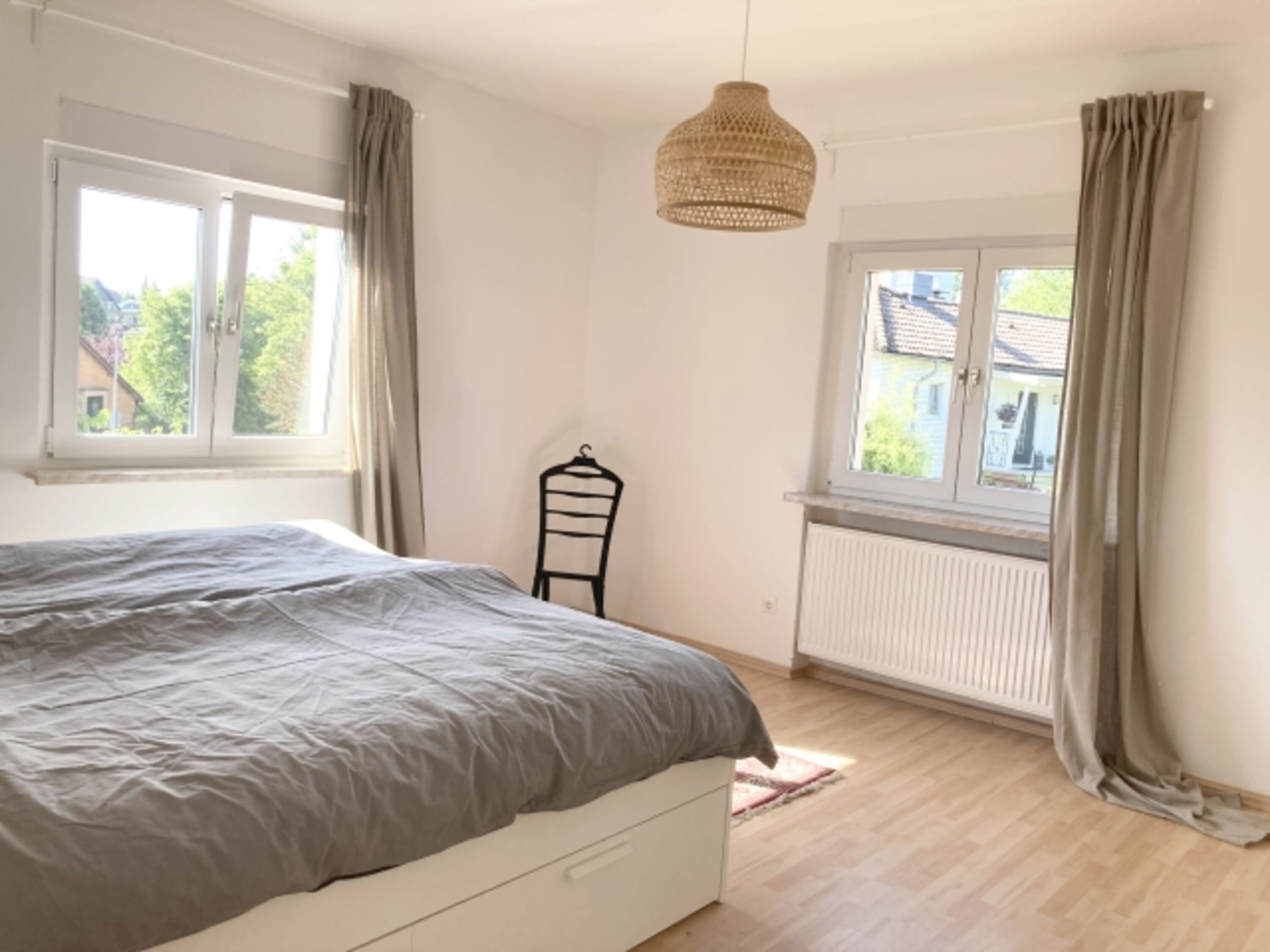 Schlafzimmer 1