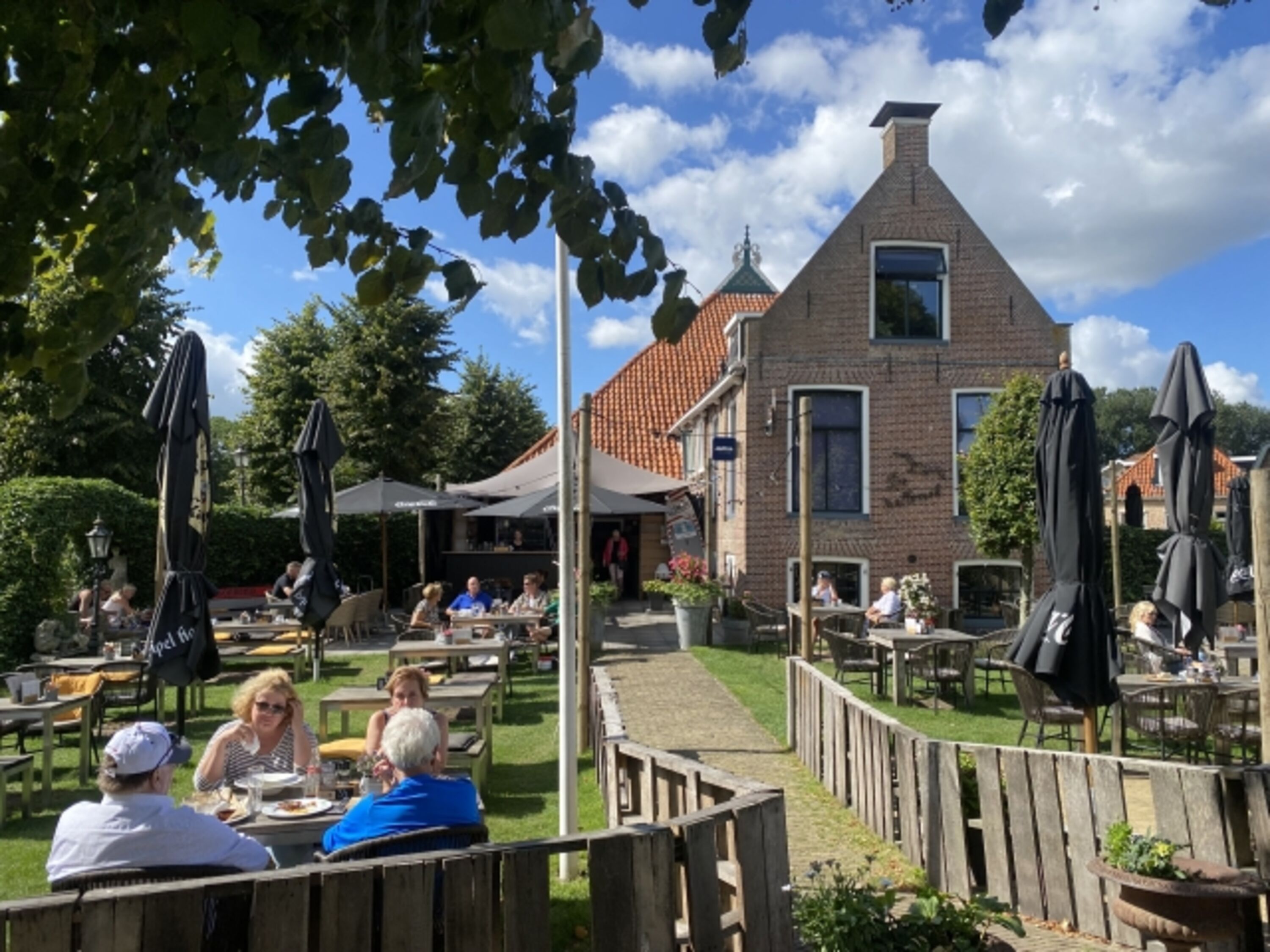 Sloten kurz Kaffeepauze