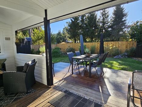 Überdachte Terrasse Südlage