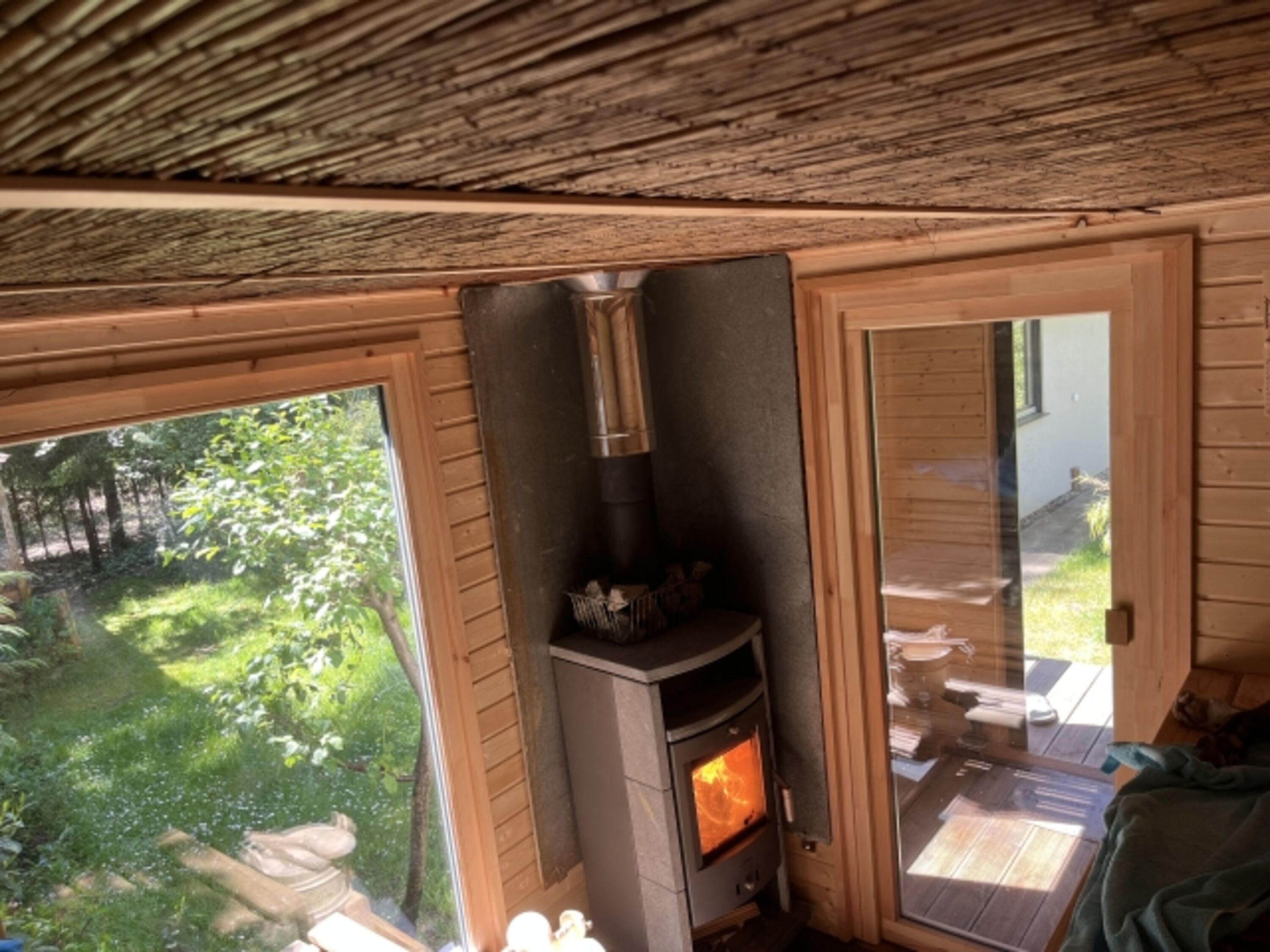Holz-Ofen