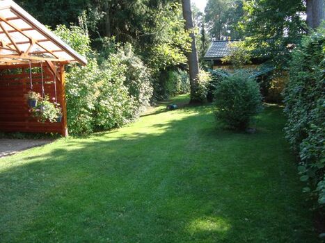 Garten zum Spielen und toben Ihrer Vierbeiner