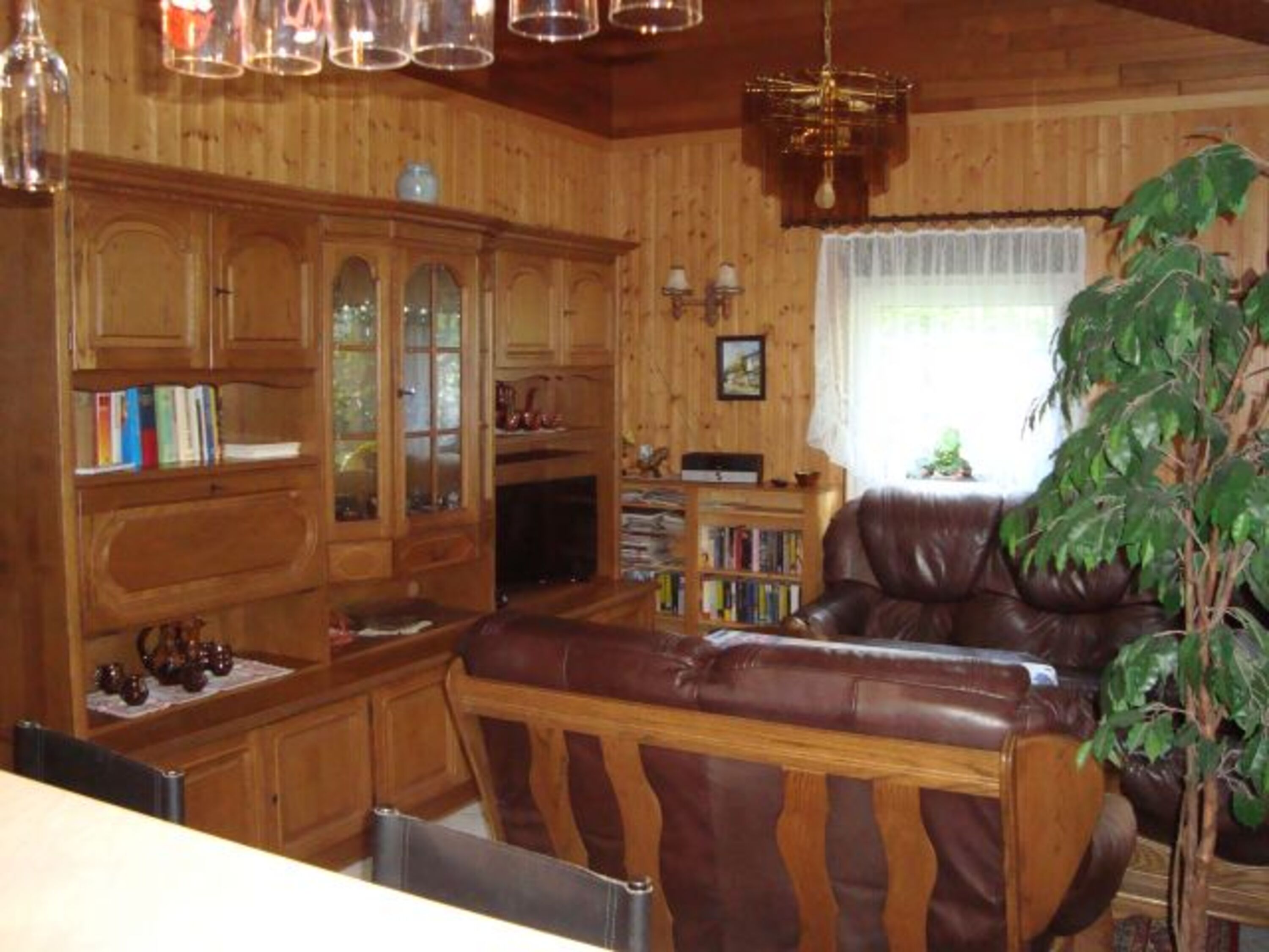 Wohnbereich mit Klmaanlage, Dachfenster u. Fußbodenheizung