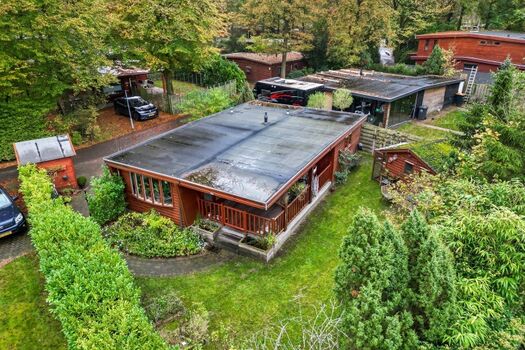 das Chalet mit Garten