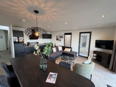 modern eingerichtet und Platz für die große Familie