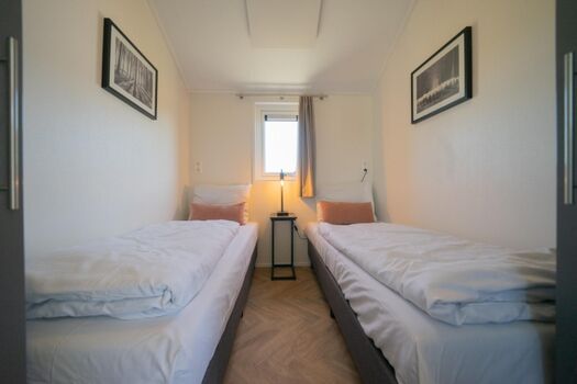 beide Schlafzimmer sind ebenfalls mit Fliegengittern ausgestattet