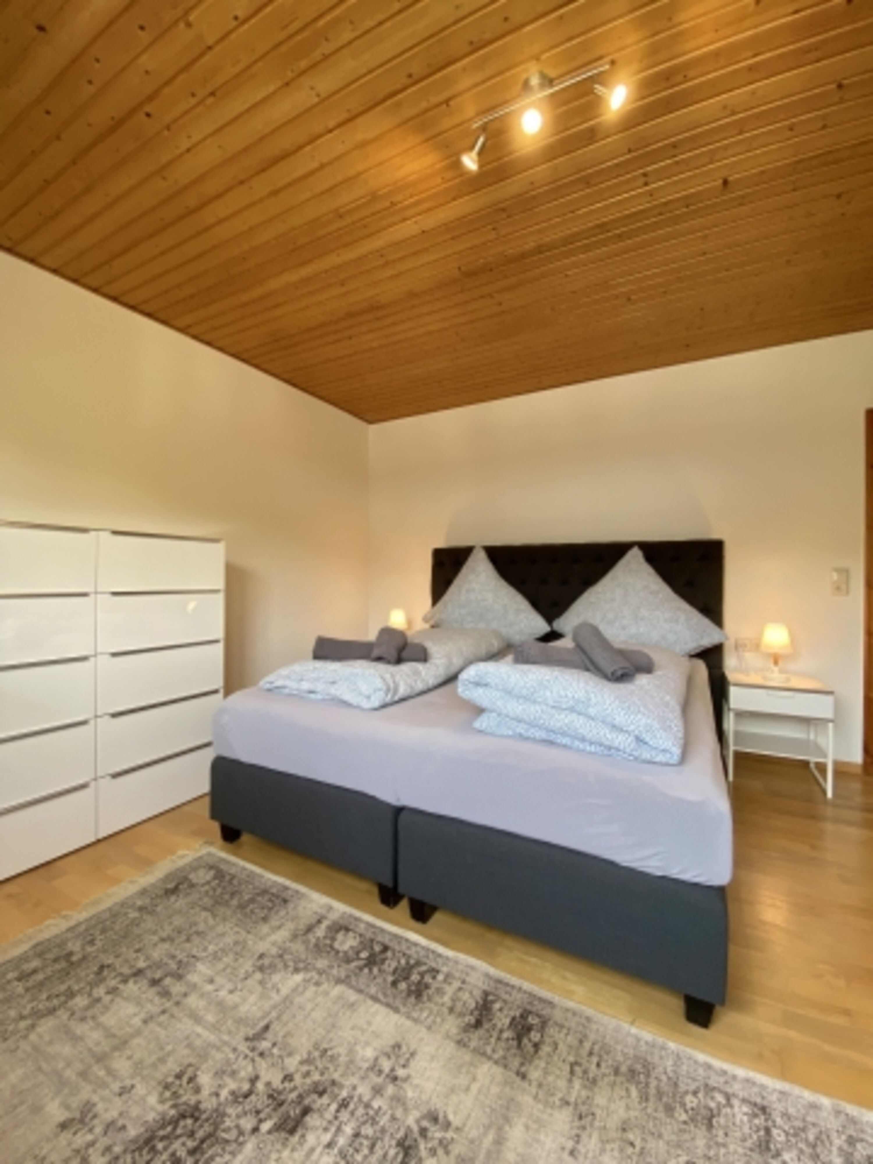 1. Schlafzimmer