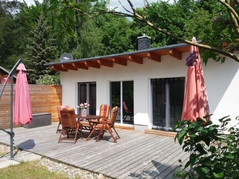 Terrasse Südseite / Seeseite