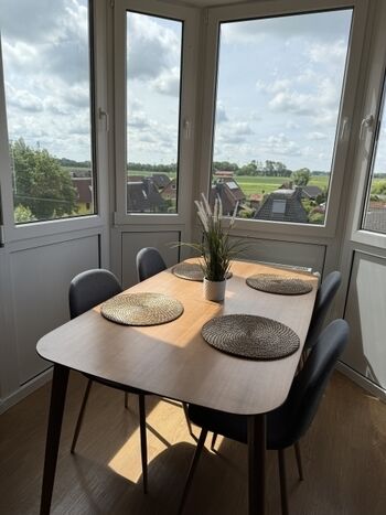 Toller Essbereich mit grandioser Aussicht