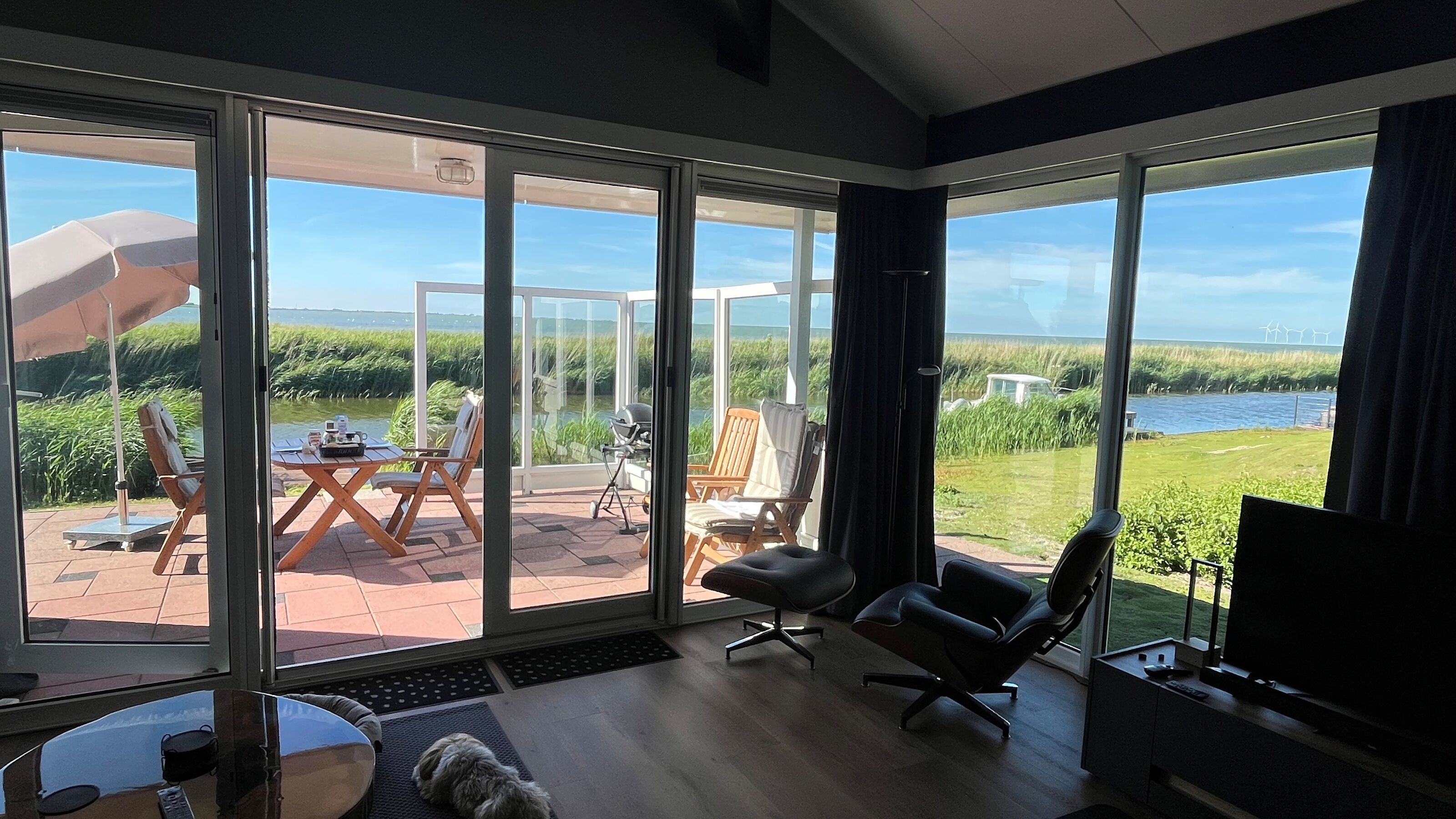 Panoramafenster im Wohnzimmer - Südlage