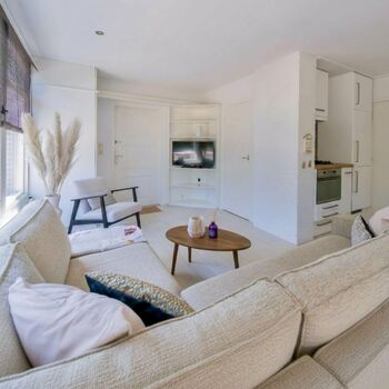 Die gemütliche Sitzecke mit Digital TV