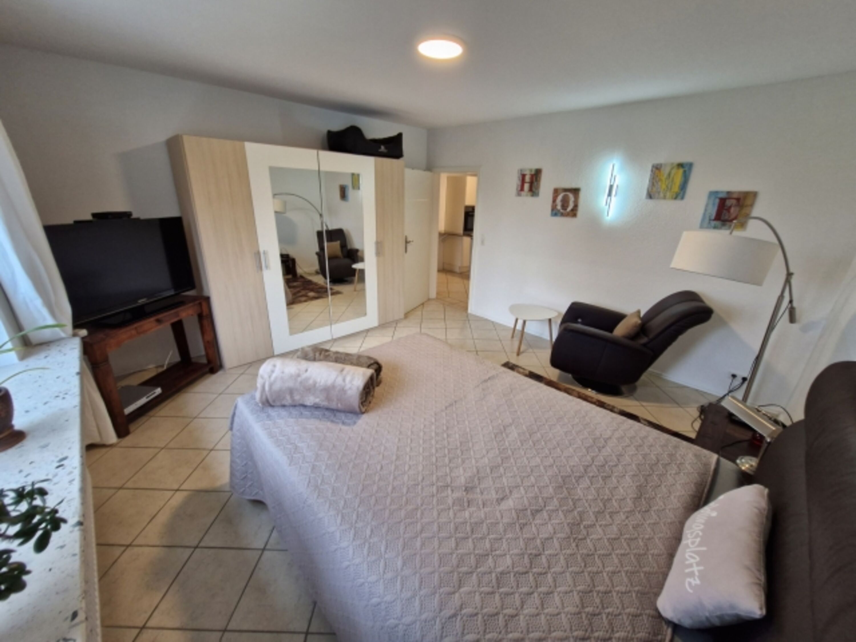 Schlafzimmer Bett 140 cm