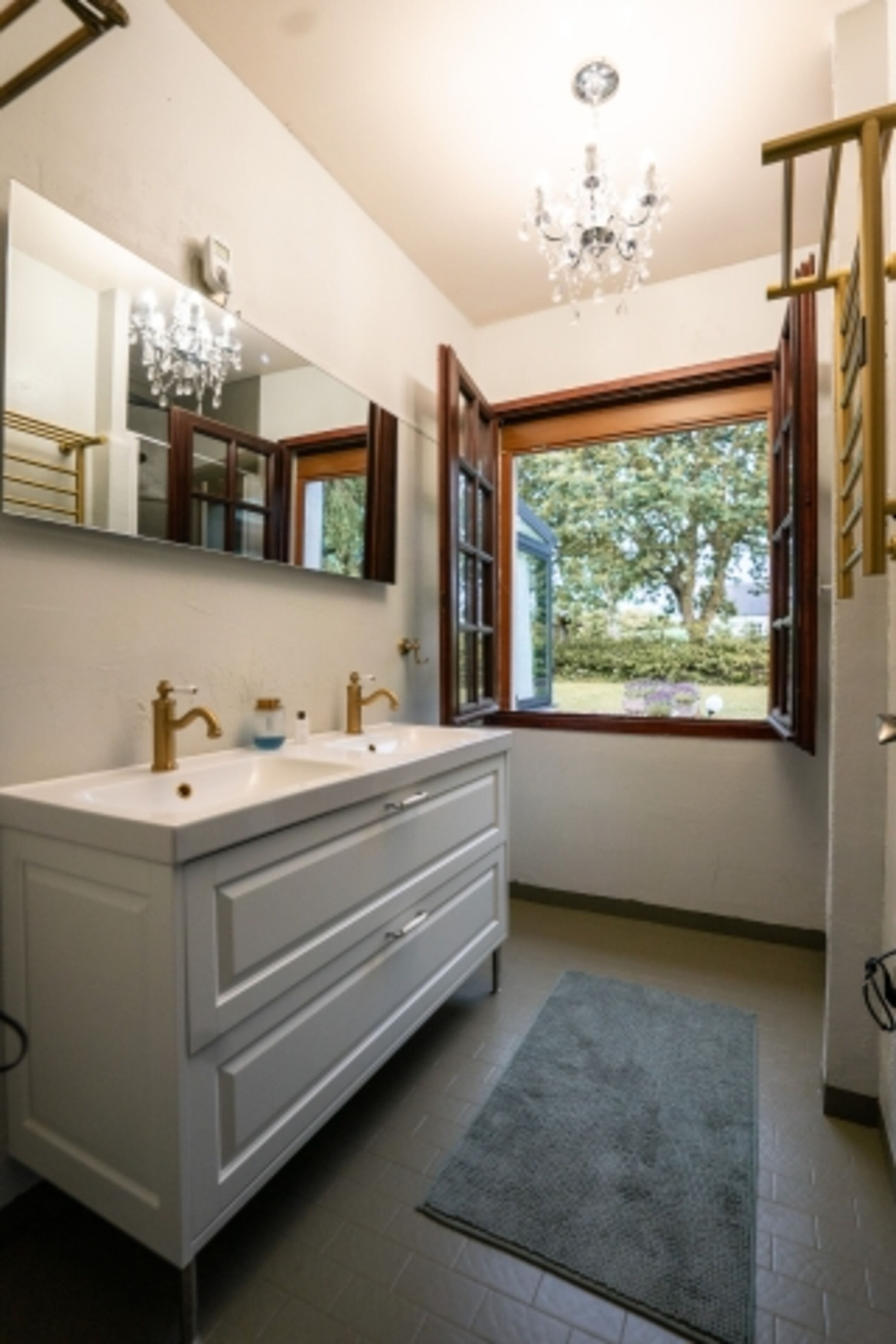 Badezimmer EG