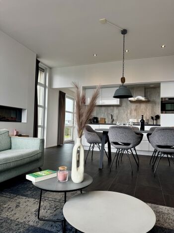 Die Einrichtung ist modern gestaltet