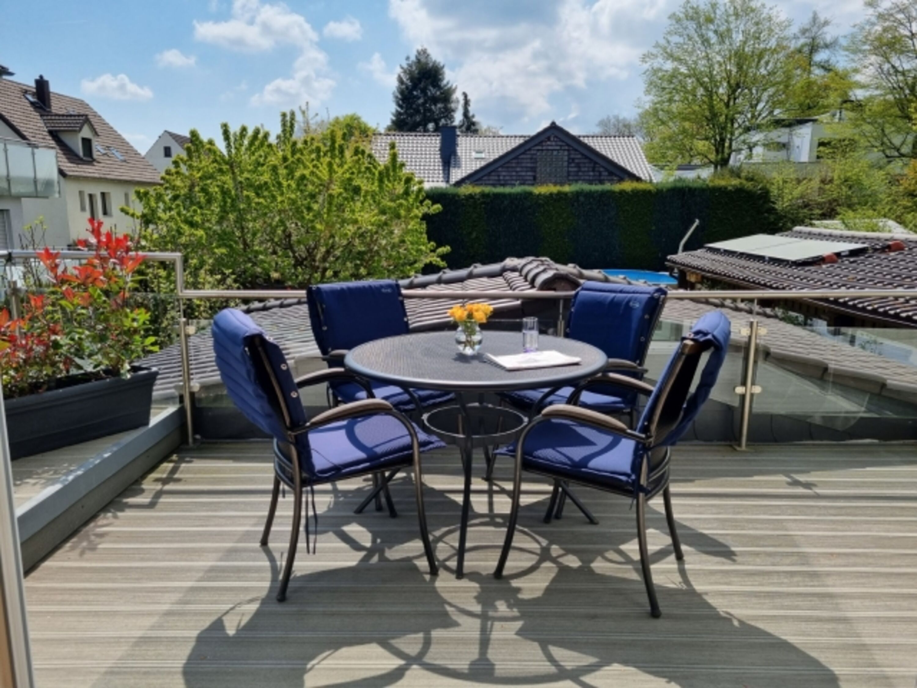 Südbalkon Richtung Garten