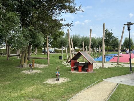 Spielplatz im Park