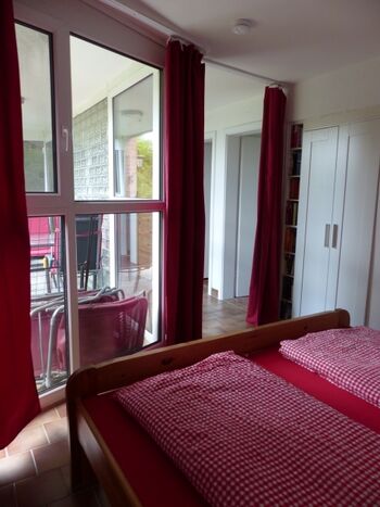 Blick aus dem Schlafzimmer 1