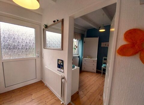 Zugang zum Duschbad und Schlafzimmer EG