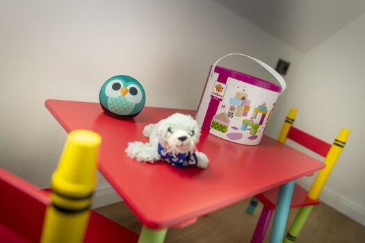 Kinderspielsachen vorhanden