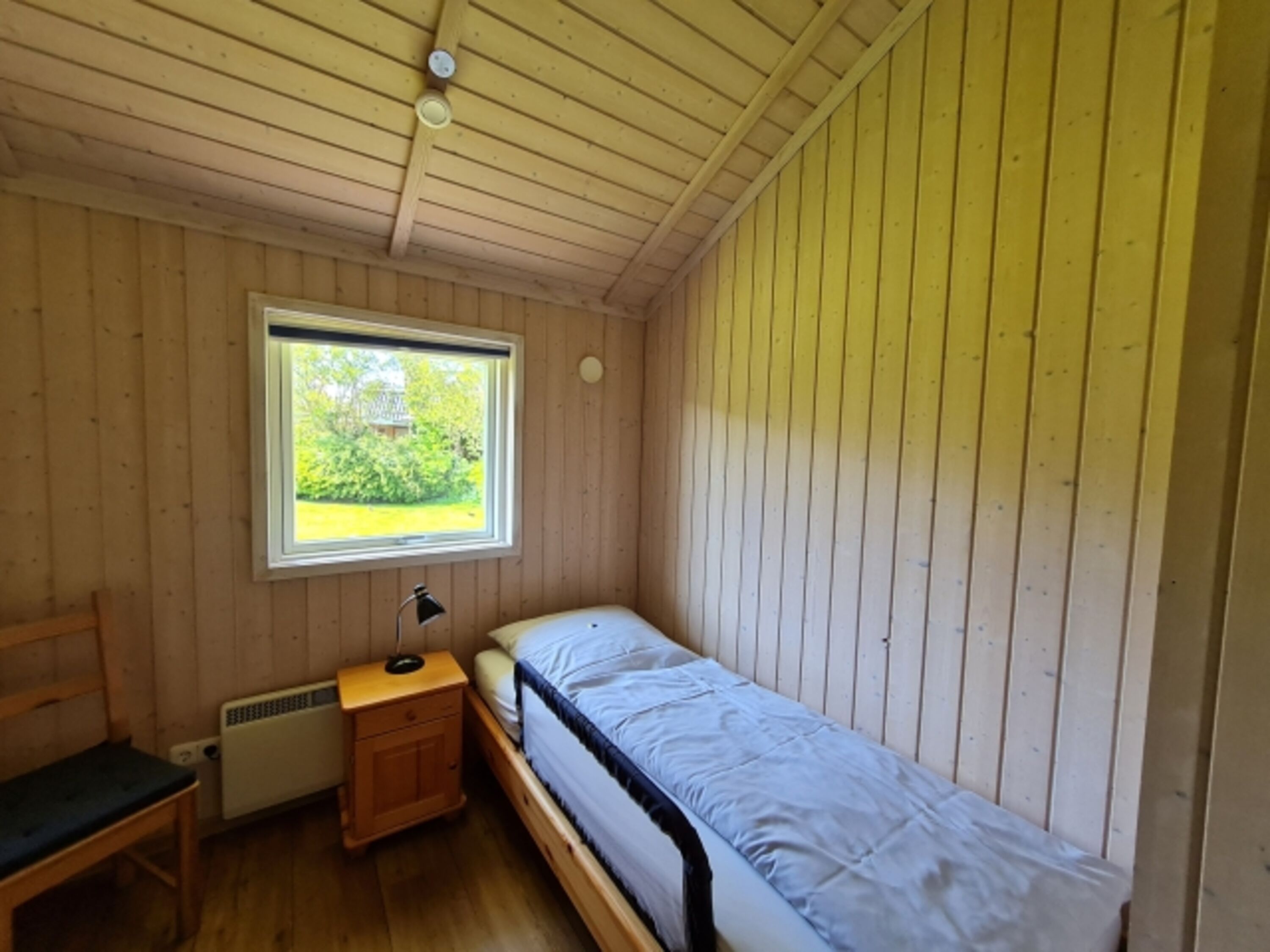 Schlafzimmer mit Einzelbett