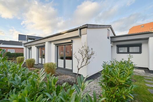 Bungalow in zweiter Reihe - herrlich ruhig