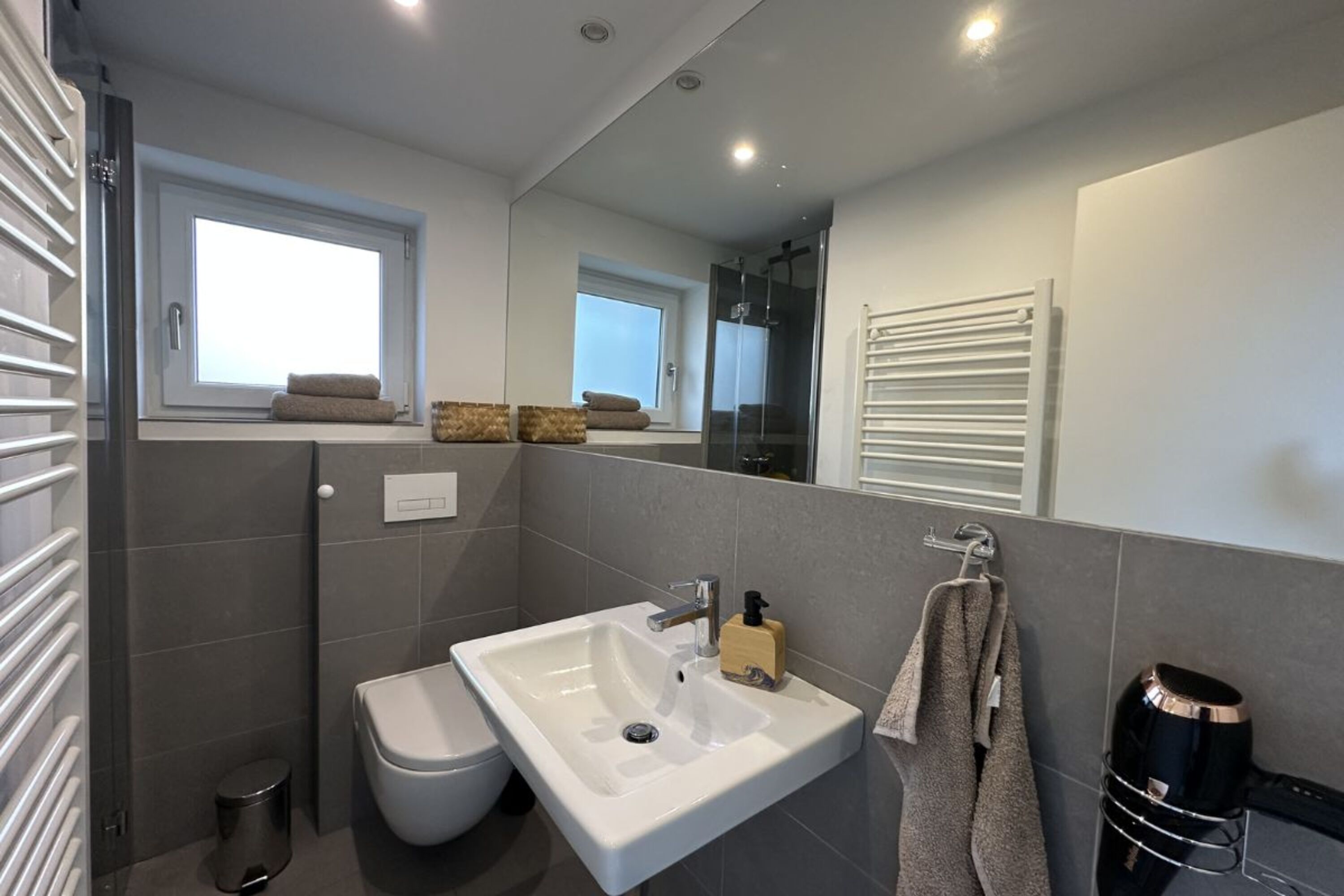 kleines Bad mit bodentiefer Dusche (70*70)