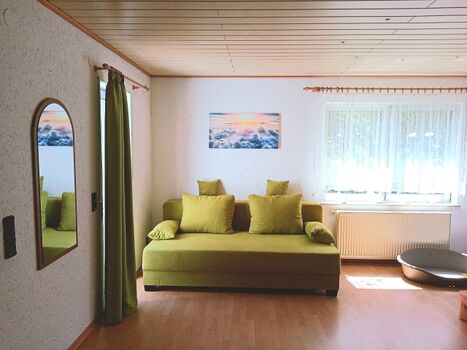 Boxspringcouch für weitere 2 Personen