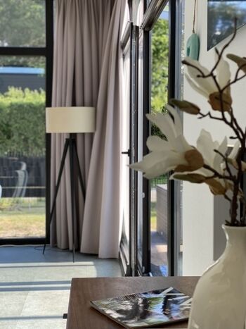 schöne Deko und viel Licht