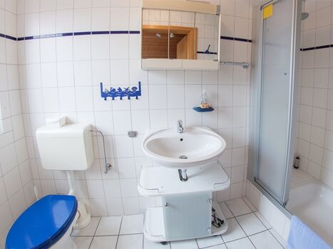 Geräumiger Waschplatz