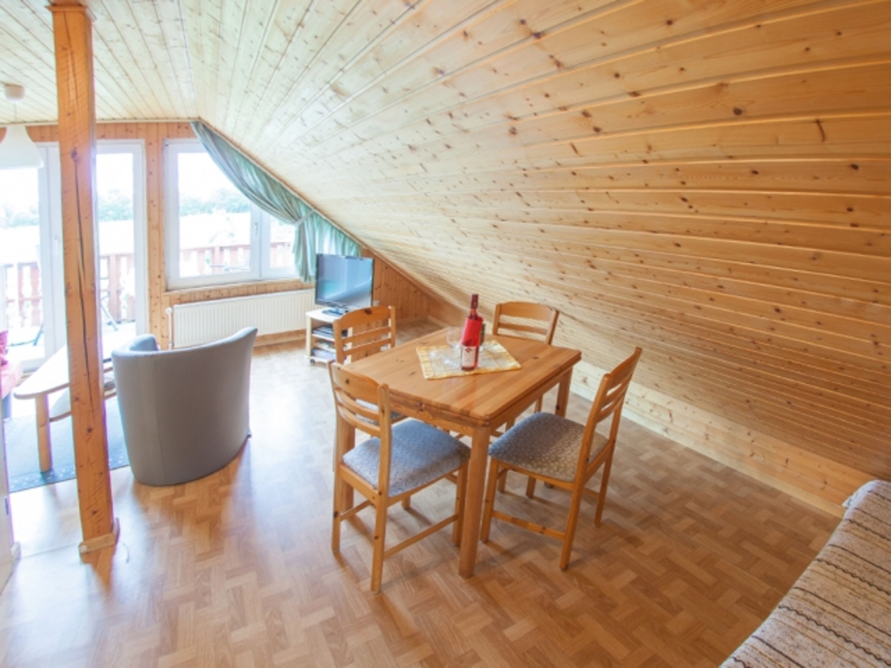 Helle freundliche Einliegerwohnung in Bockhorn