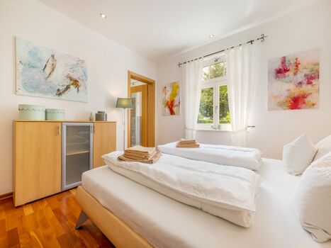 Schlafzimmer in der Rügenbrise mit eigenen Bad 