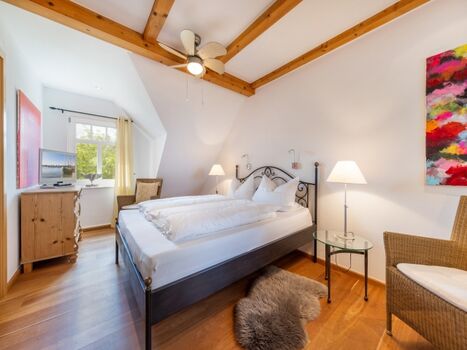 wunderschönes Master Schlafzimmer OG mit eigenen Bad