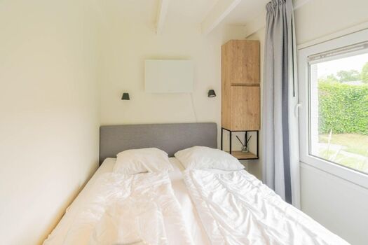 Schlafzimmer 2 mit Doppelbett (160x200)