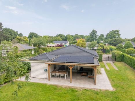 Das gemütliche Ferienhaus mit großem, sonnigen Garten