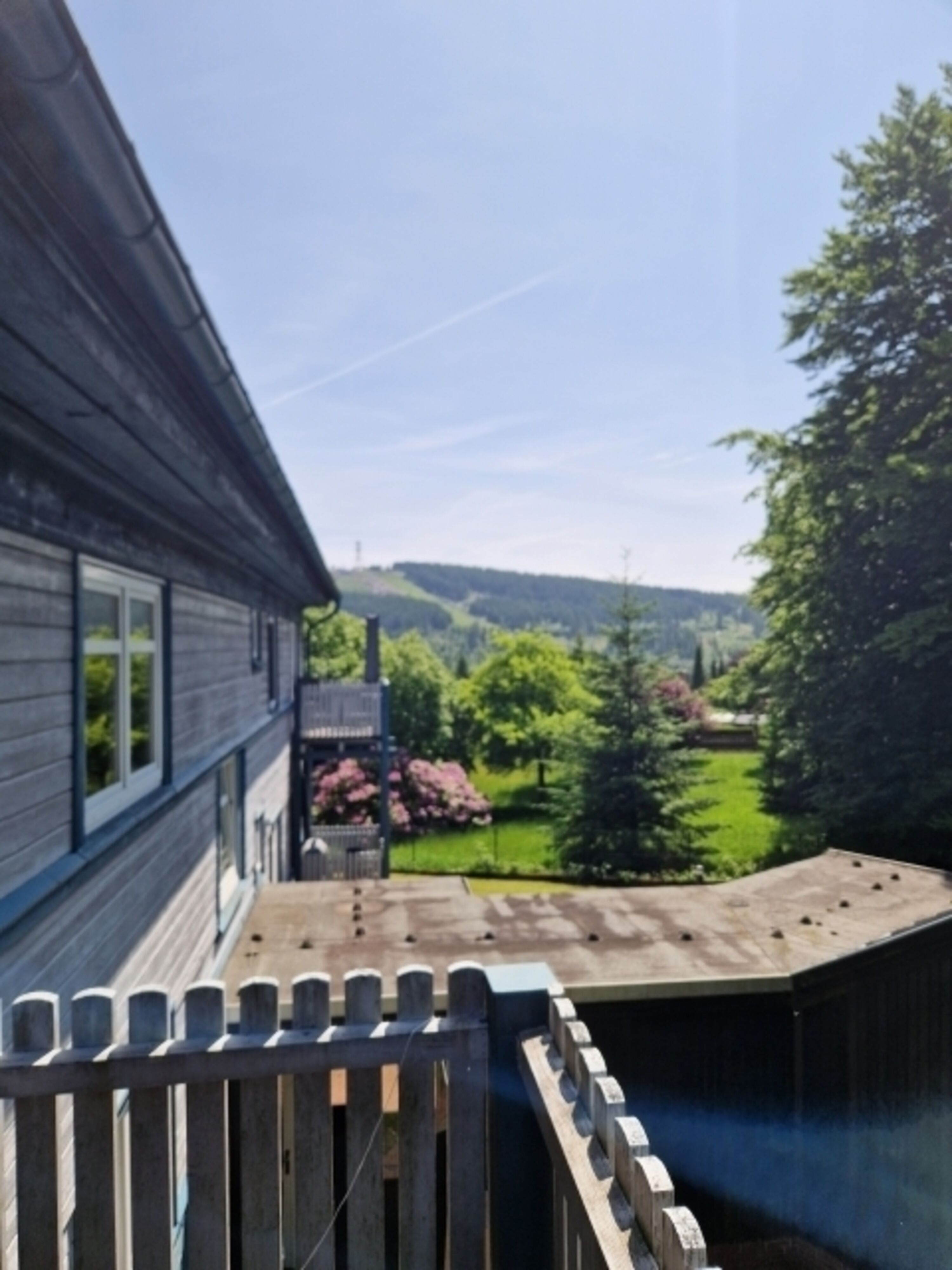 Balkon Ausblick zum Bocksberg