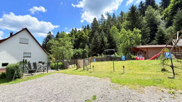 eingezäunte Gartenbereiche