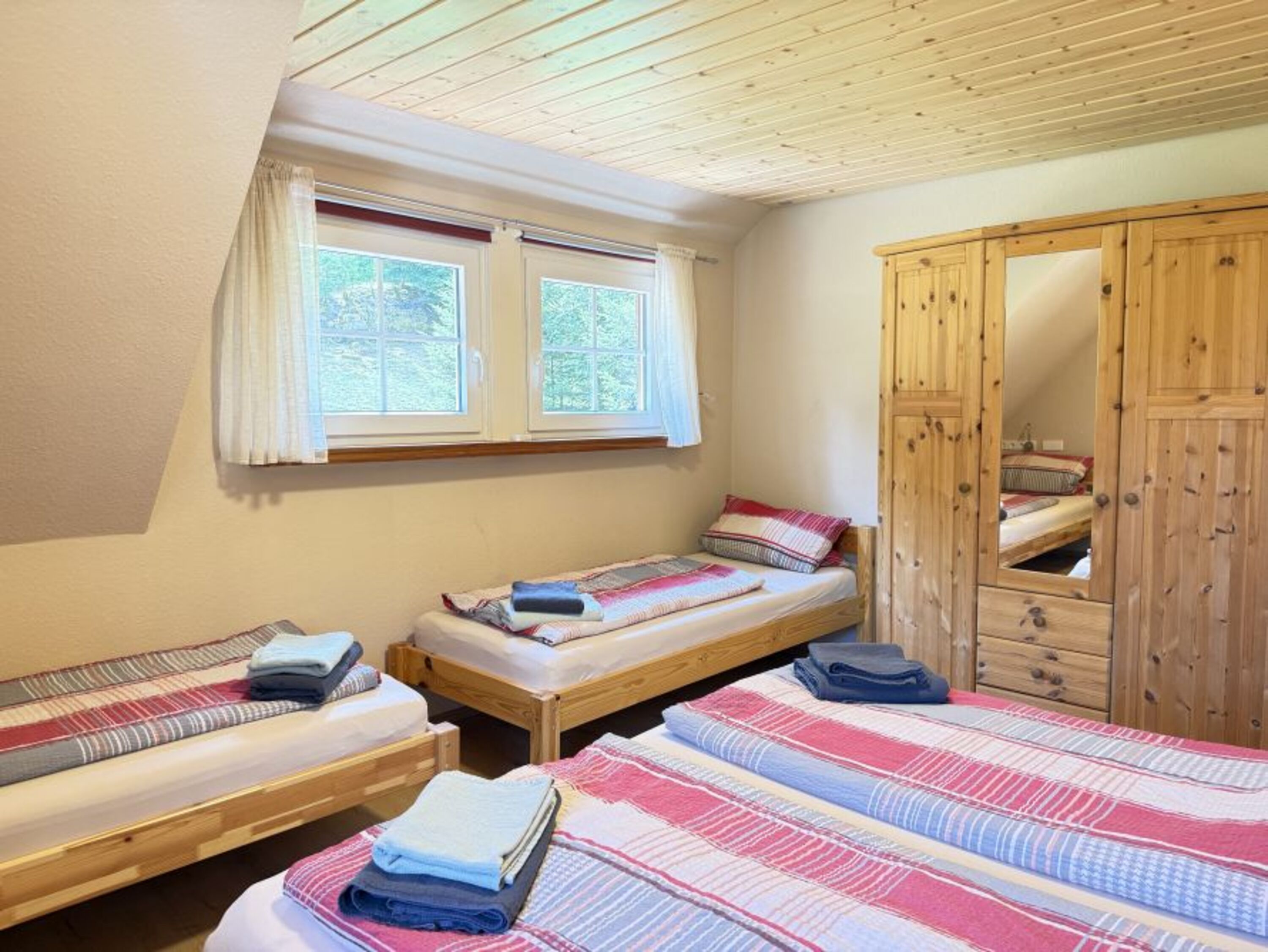 Vierbett Schlafzimmer