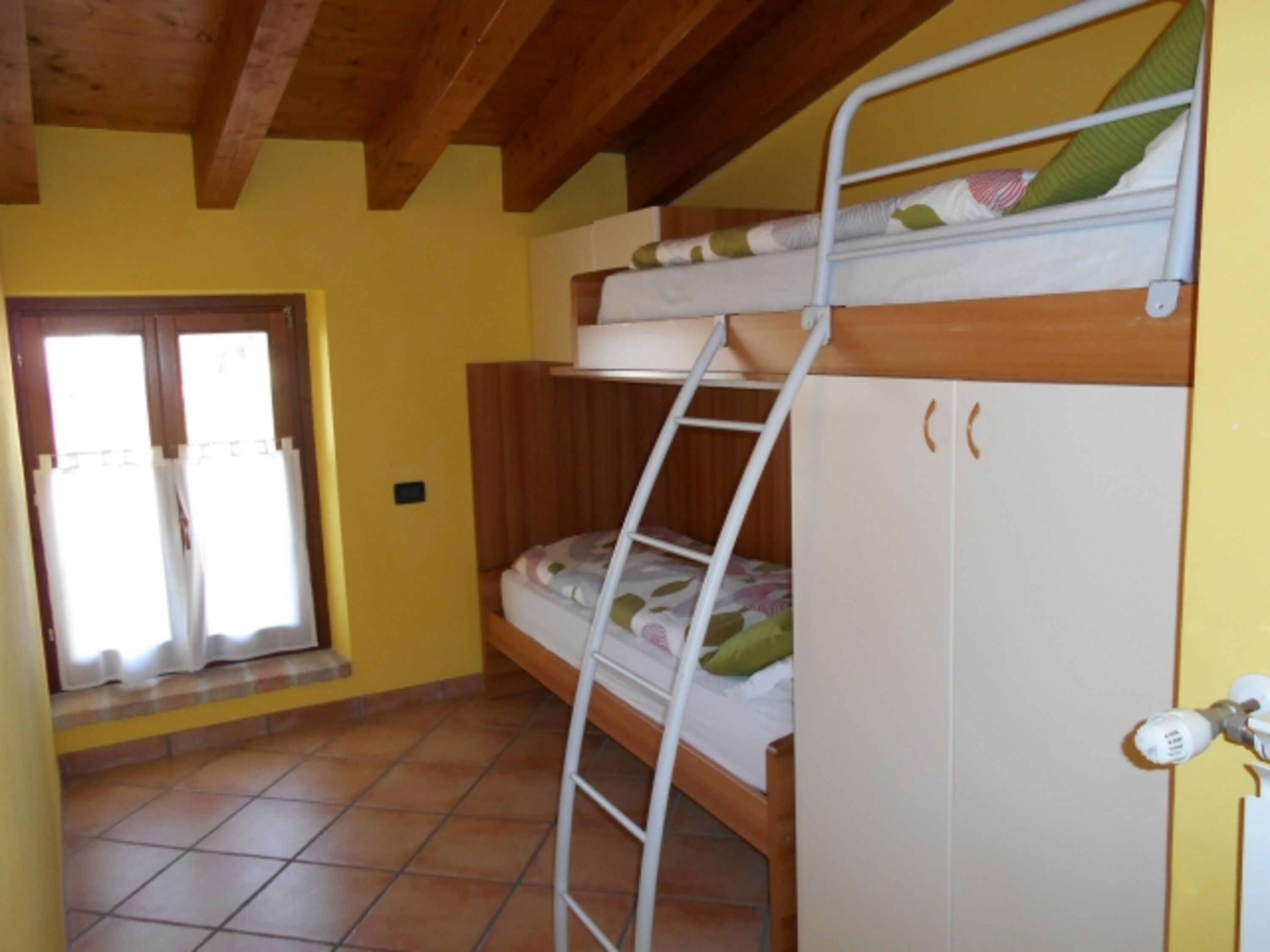 Schlafzimmer 2