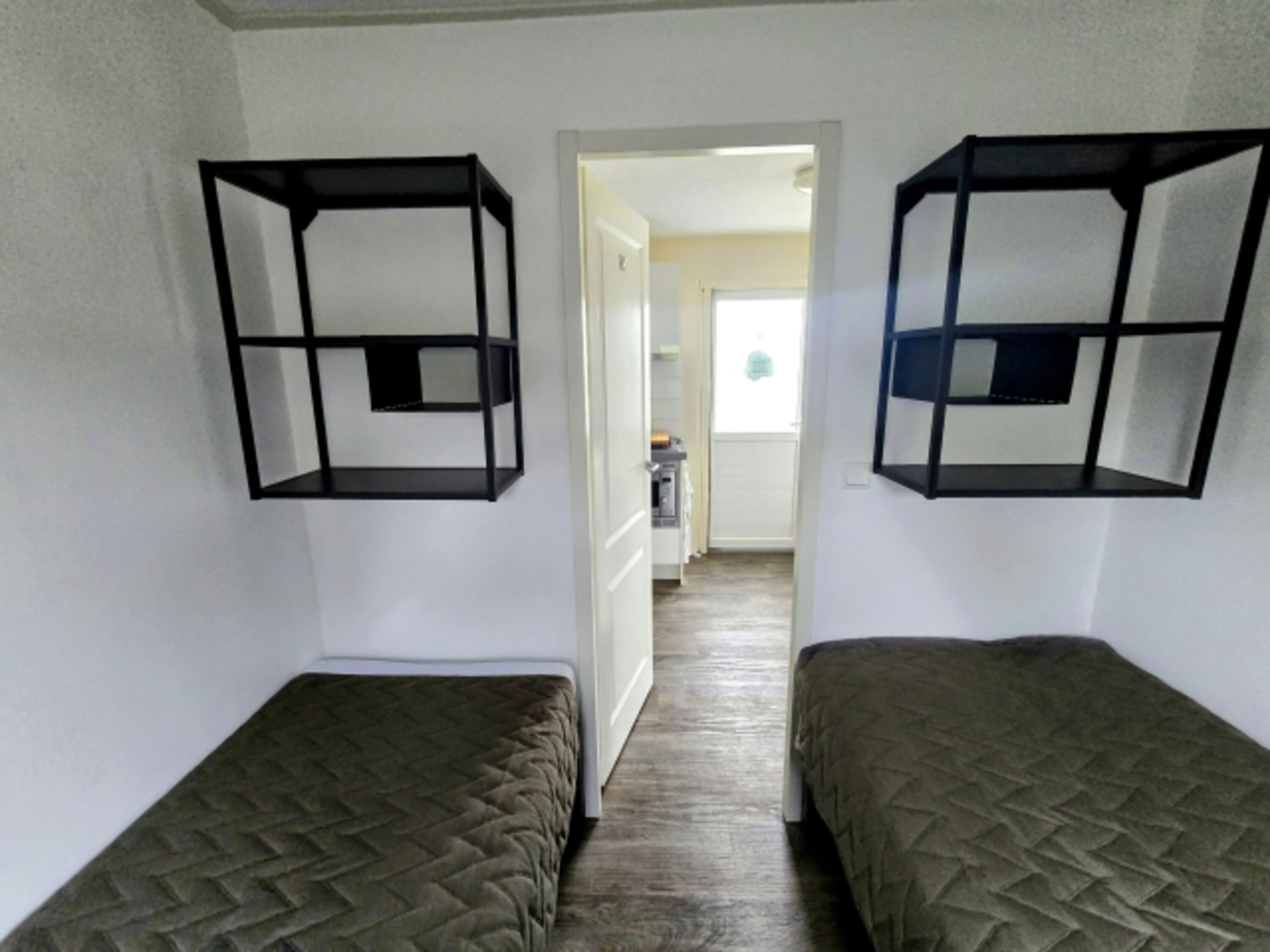 2. Schlafzimmer