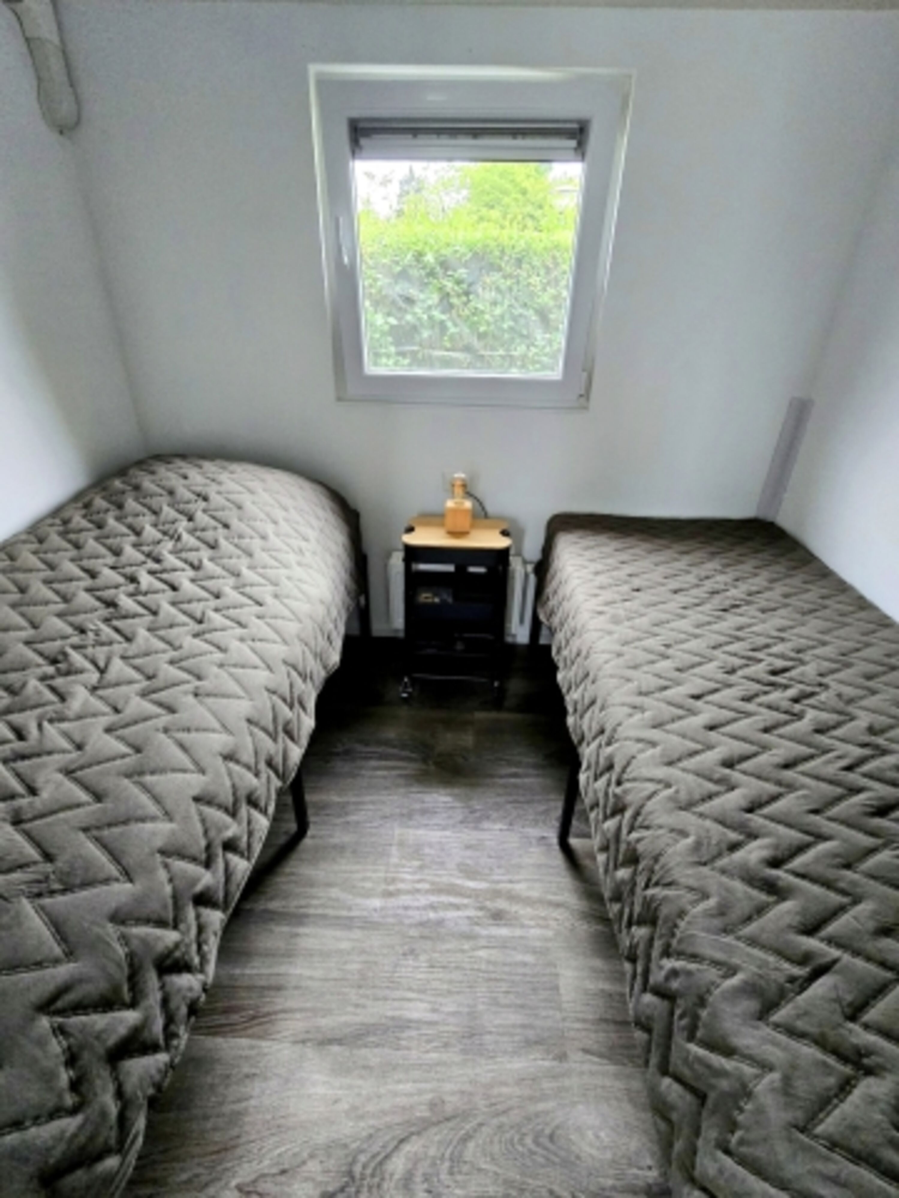 2. Schlafzimmer