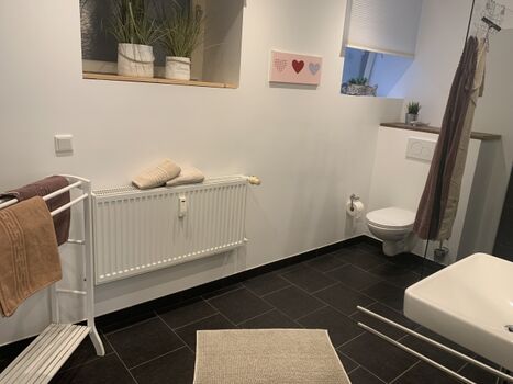 Das Badezimmer der Ferienwohnung.