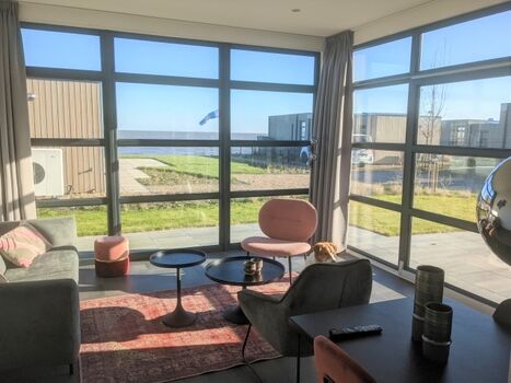 toller IJsselmeerblick auch aus dem Wohnbereich