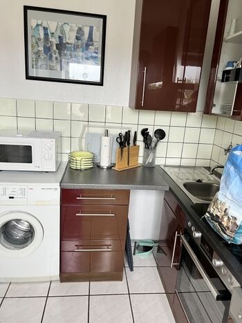 Küche mit Waschmaschine